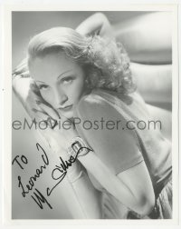 3y0882 MARLENE DIETRICH signed 8x10 REPRO still 1980s sexy portrait leaning against back of chair!