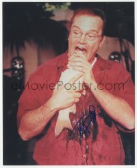 3y0772 TOM ARNOLD signed color 8x10 REPRO still 2002 wacky c/u putting a whole fish in his mouth!