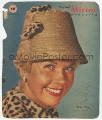 3y0171 DORIS DAY signed magazine cover October 9, 1960 full-color portrait in New York Mirror!