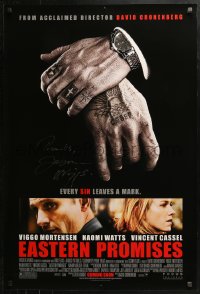 3y0036 EASTERN PROMISES advance DS 1sh 2007 by Viggo Mortensen, cool image of tattooed hands!