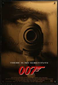 3y0048 GOLDENEYE signed 1sh 1995 by Pierce Brosnan, super close up as James Bond pointing gun!