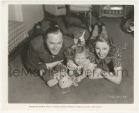 3z0047 ARTISTS & MODELS ABROAD candid 8.25x10 still 1938 Jack Benny at home with his wife & daughter!