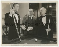 3z0128 DRAGON MURDER CASE 8x10 still 1934 Warren William as Philo Vance wins a billiards bet!