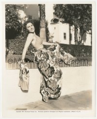 3z0133 ELEANOR STEWART 8.25x10 still 1941 modeling halter top & floral print lounging trousers!