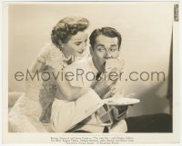 3z0250 LADY EVE 8x10 still 1941 Henry Fonda has cake and Barbara Stanwyck too, Preston Sturges