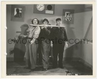 3z0304 MICRO-PHONIES 8x10 key book still 1945 Moe, Larry & Curly by Shirley Martin, Three Stooges!
