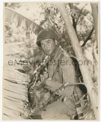 3z0338 OBJECTIVE BURMA 7.5x9.25 still 1945 close up of soldier Errol Flynn in with gun in jungle!