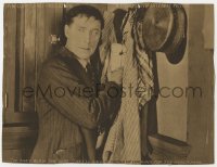 3z1373 WILLIAM S. HART LC 1920s in business suit, hiding money in overalls instead of the safe!