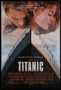 4a1133 TITANIC 1sh 1997 Leonardo DiCaprio & Winslet, Cameron, collide with destiny!