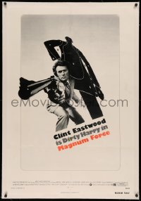 4b0171 MAGNUM FORCE linen 1sh 1973 best image of Clint Eastwood is Dirty Harry pointing his huge gun!