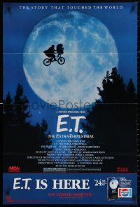 4j0526 E.T. THE EXTRA TERRESTRIAL vertical 26x39 video poster R1988 Spielberg, bike over moon image!