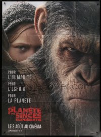 4k1319 WAR FOR THE PLANET OF THE APES teaser French 1p 2017 super close up of angry Caesar!