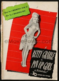 4k0061 PIN UP GIRL pressbook 1944 sexy full-length Betty Grable in skimpy outfit showing her legs!