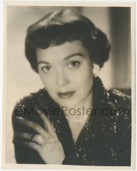 4p0377 JANE WYMAN signed deluxe 8x10 still 1940s head & shoulders portrait in sparkling outfit!