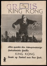 4t0776 KING KONG Danish program R1940s best image of giant ape carrying Fay Wray over New York!