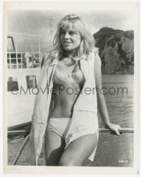 4w1120 DARLING 8x10.25 still 1965 sexiest close up of Julie Christie in bathing suit on boat!