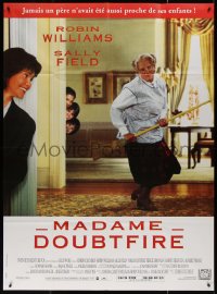 5c1327 MRS. DOUBTFIRE French 1p 1993 cross-dressing Robin Williams dancing with broom, Sally Field!