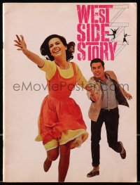 5f0486 WEST SIDE STORY 44pg souvenir program book 1961 Oscar winning classic musical, Natalie Wood