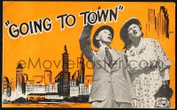 5g0255 MA & PA KETTLE GO TO TOWN English promo brochure 1950 Marjorie Main & Percy Kilbride in NYC!