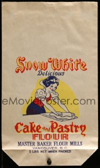 5g0069 SNOW WHITE & THE SEVEN DWARFS Canadian 9x15 flour sack 1950s Delicious Cake & Pastry Flour!