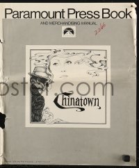 5g0691 CHINATOWN pressbook 1974 art of Jack Nicholson & Faye Dunaway by Jim Pearsall, Roman Polanski