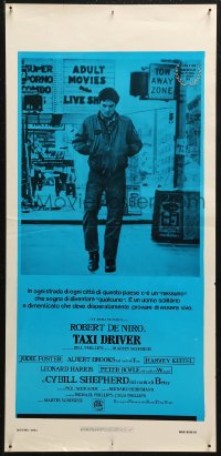 5j0747 TAXI DRIVER Italian locandina 1976 c/u of Robert De Niro walking, Scorsese, ultra rare!