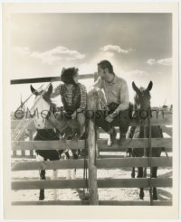 5k0028 ARIZONA 8.25x10 still 1940 Jean Arthur & William Holden together for the 1st time by Lippman!