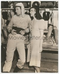 5k0040 BEAU GESTE candid 7.75x9.5 still 1939 Gary Cooper & newly discovered Susan Hayward on set!