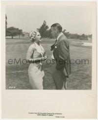 5k0382 LET'S MAKE IT LEGAL 8.25x10 still 1951 angry Marilyn Monroe & Macdonald Carey by golf course!