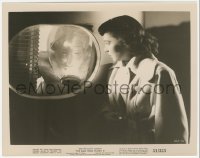 5k0408 MAN FROM PLANET X 8x10.25 still 1951 Margaret Field stares at alien through spaceship window!