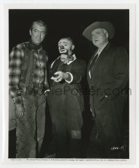 5k0409 MAN OF A THOUSAND FACES candid 8.25x10 still 1957 James Cagney visited by Stewart & Welles!