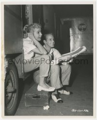 5k0453 MY SISTER EILEEN 8.25x10 still 1955 Bob Fosse & Janet Leigh between scenes by Van Pelt!
