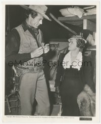 5k0465 NORTH WEST MOUNTED POLICE candid 8.25x10 still 1940 Gary Cooper w/silent star Marguerite Clark