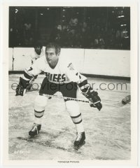 5k0569 SLAP SHOT 8x9.75 still 1977 great close up of Paul Newman as the hockey player-coach!