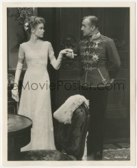 5k0608 SWAN deluxe 8.25x10 still 1956 Prince Alec Guinness offers his arm to Princess Grace Kelly!