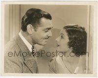 5k0679 WIFE VERSUS SECRETARY 8x10.25 still 1936 great c/u of happy Clark Gable & sexy Myrna Loy!