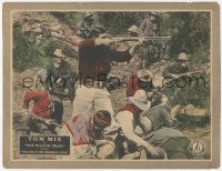 5k1148 IN THE DAYS OF THE THUNDERING HERD LC R1923 Tom Mix & cowboys with rifles, The Wagon Trail!