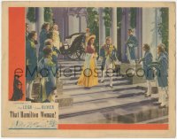 5k1482 THAT HAMILTON WOMAN LC 1941 many soldiers look at Laurence Olivier & Vivien Leigh on stairs!