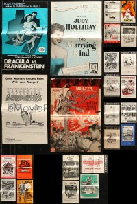 5m0539 LOT OF 29 CUT PRESSBOOKS 1940s-1960s advertising a variety of different movies!