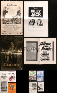 5m0566 LOT OF 16 UNCUT PRESSBOOKS 1950s-1970s advertising a variety of different movies!