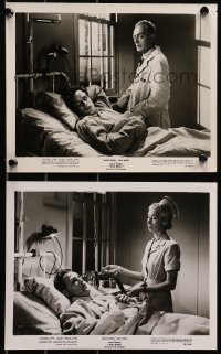 5t1564 MEN 2 8x10 stills 1950 cool image of young Marlon Brando in hospital in his first role!