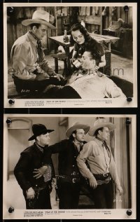 5t1572 PALS OF THE SADDLE 2 8x10 stills R1953 young John Wayne + cool western action images!