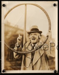 5t1594 W.C. FIELDS 2 8x10 stills 1920s great portraits of the comedian, one with wacky device!