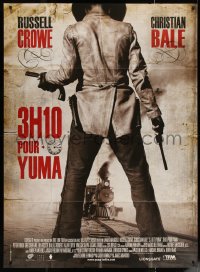 5w0871 3:10 TO YUMA French 1p 2008 great image of Ben Foster with guns drawn in front of train!