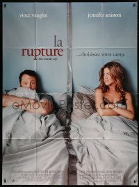 5w0949 BREAK-UP French 1p 2006 Vince Vaughn & Jennifer Aniston in bed separated by duct tape!