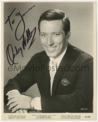 5y0377 ANDY WILLIAMS signed 8x10 still 1964 great smiling portrait from I'd Rather Be Rich!