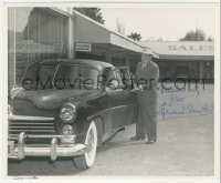 5y0444 EDWARD ARNOLD signed deluxe 8.25x10 still 1948 by his car at service garage by Lippincott!