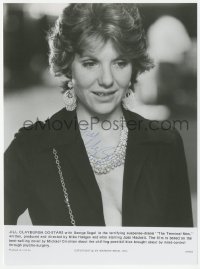 5y0488 JILL CLAYBURGH signed 7.25x9.75 still 1974 head & shoulders close up from The Terminal Man!