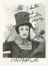 5y0325 MARCEL MARCEAU signed 5x7 photo 1981 the famous French mime with hat by Michel Szabo!