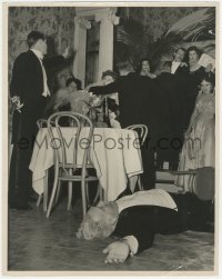 5z0115 GIRL IN THE RED VELVET SWING 11.25x14 still 1955 Jack Albin photo of assassination scene!